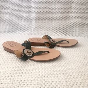 Jack Rogers Lilah Thong Sandal Gold Turnlock Detail Dark Green Croc Leather 9M